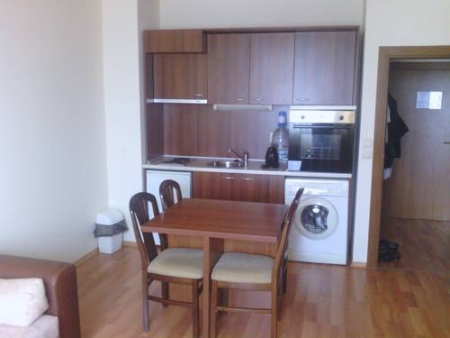 Vasilev Apartment R212