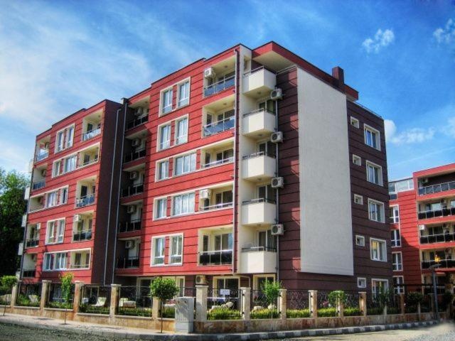 Ravda Apartments